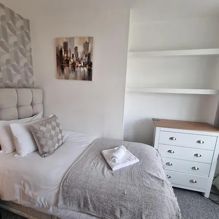 Southmead Place By Cliftonvalley بيت للعطل